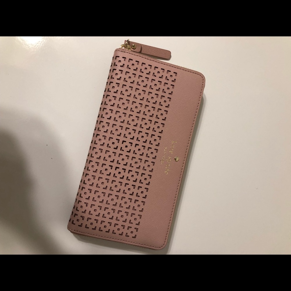 Kate Spade Wallet - NWT - Dusty Rose